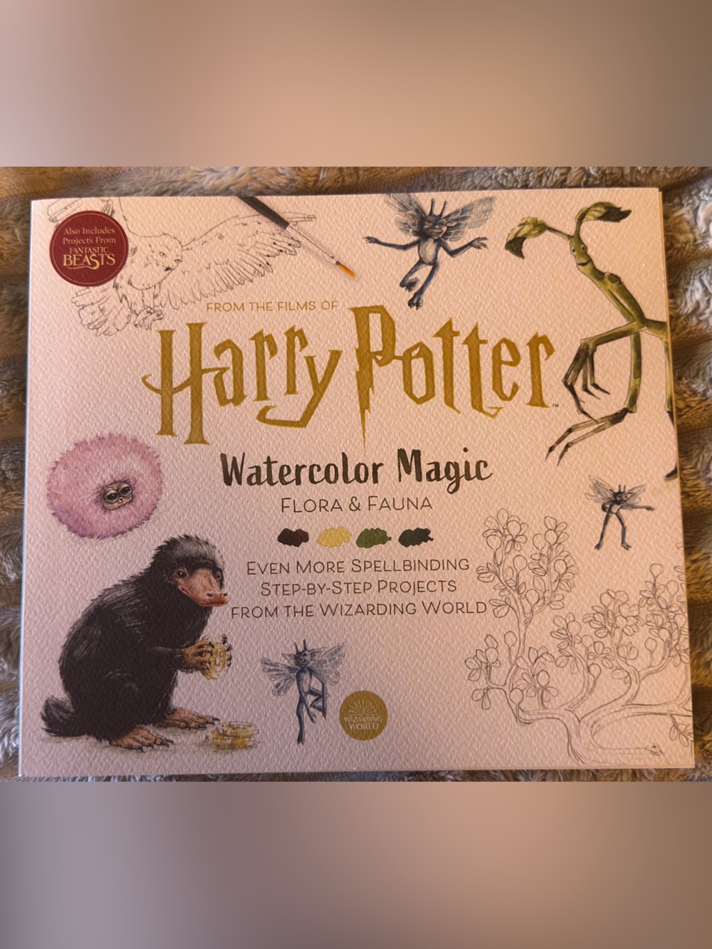 Warner Bros. Harry Potter Watercolor Magic Book - Picture 2 of 7